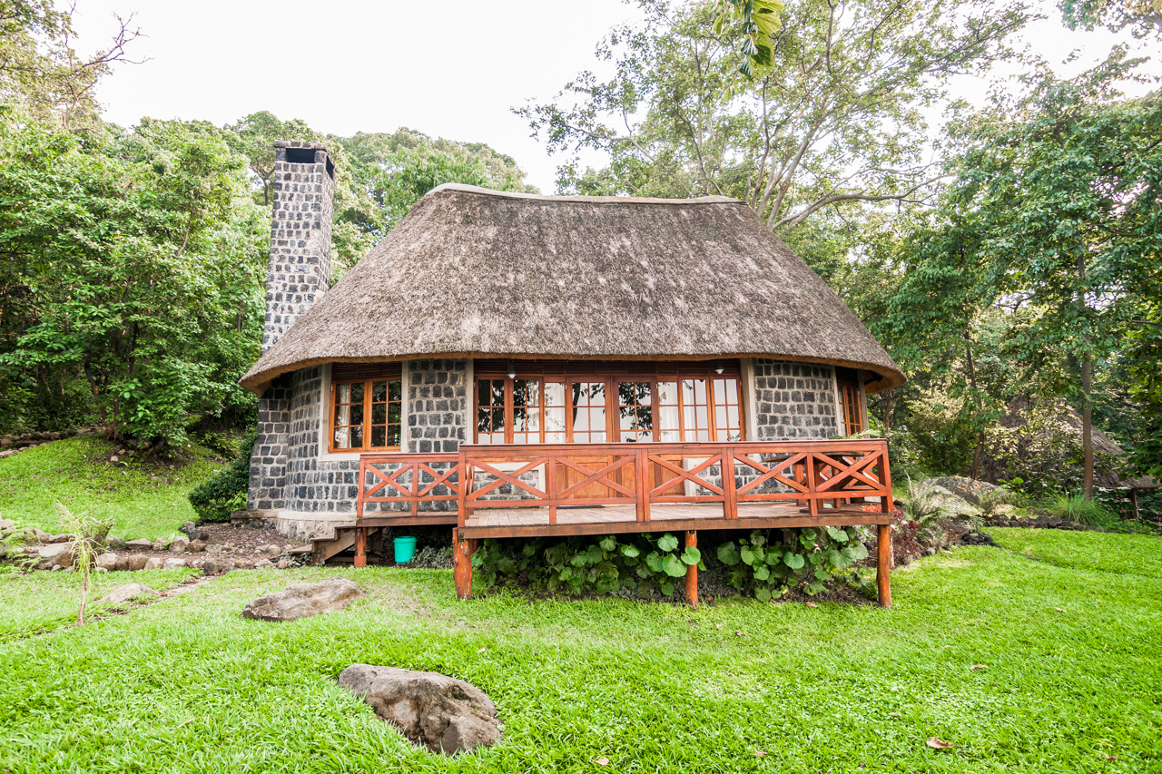 mikeno lodge in Congo